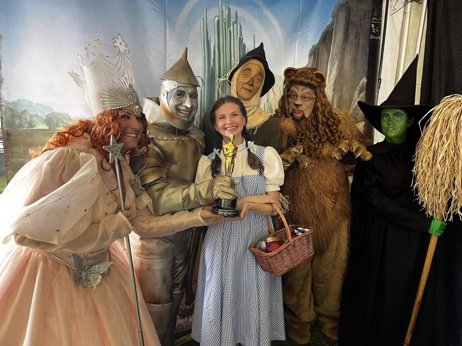 NEW! ‘OZ’-MUSEUM EXHIBIT, INCLUDING ‘WICKED’ ARTIFACTS, MAKES NEXT WEEK ...